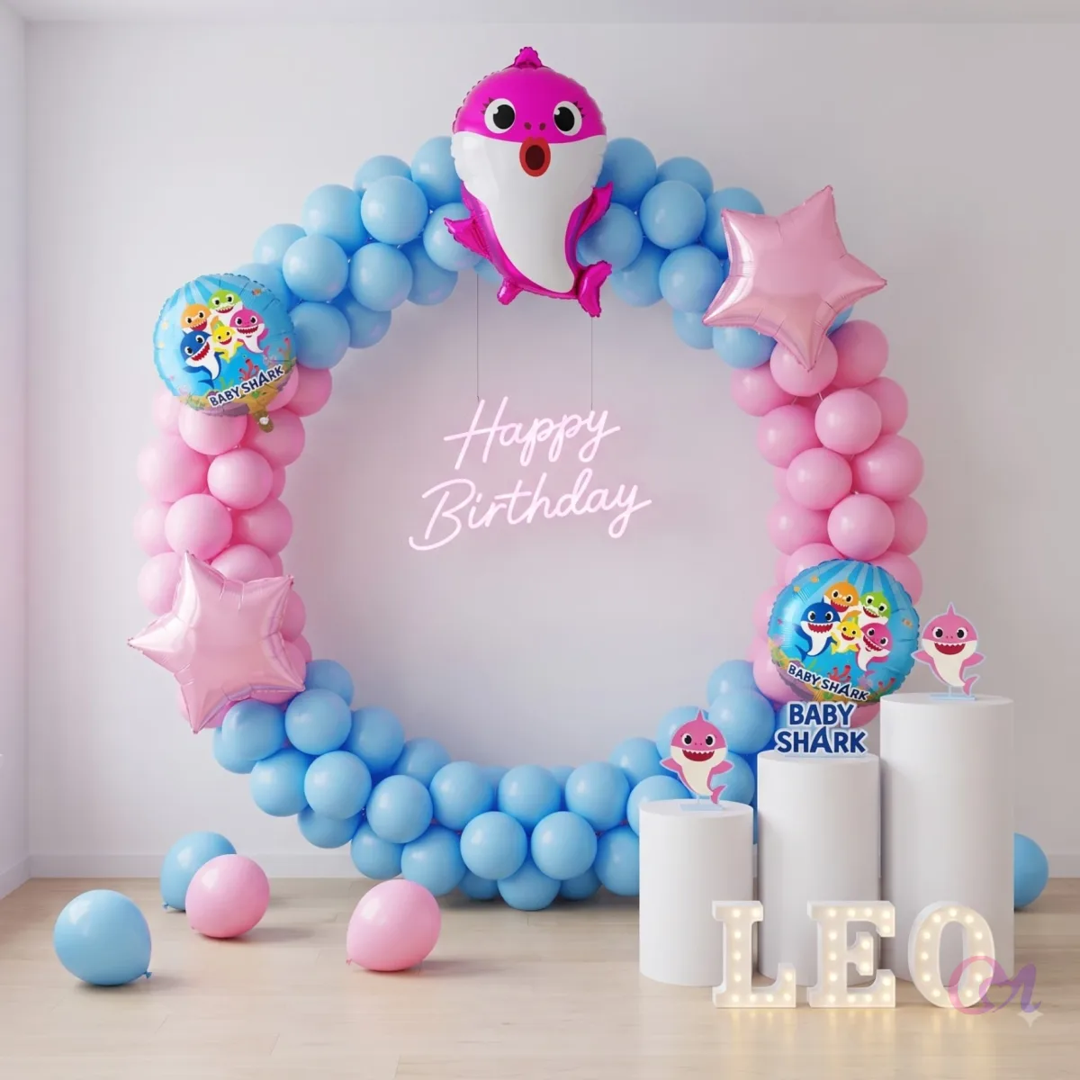 Baby Shark balloon decoration